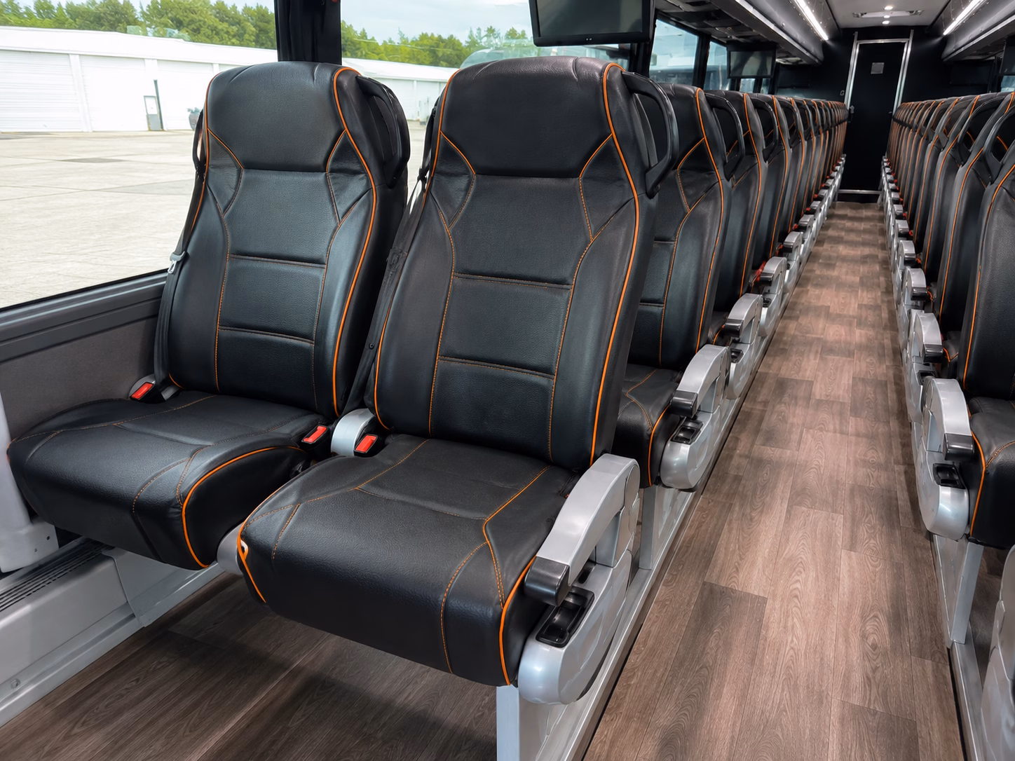 clarksville construction and film crew shuttle buses