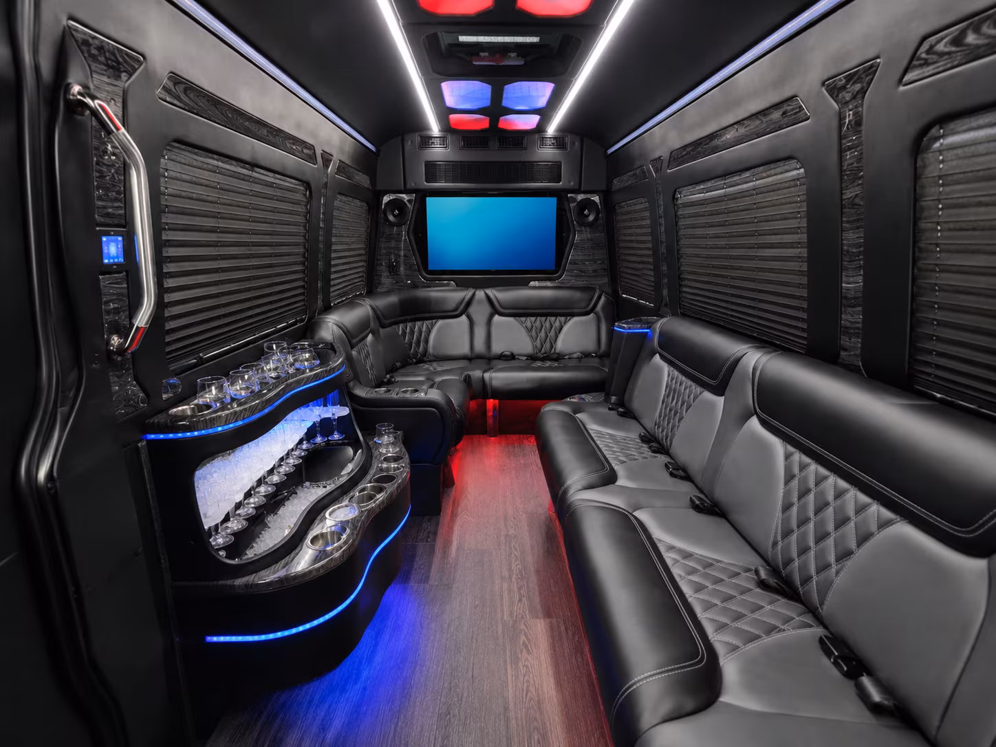 clarksville custom day trip and driving tour bus rentals